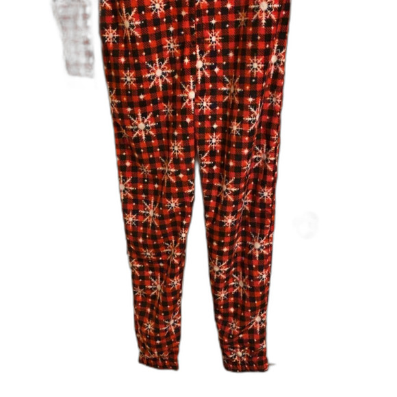 POOF Brand Women’s Onesie Fleece Red Black Plaid Snowflakes Size Small Pajamas - Picture 7 of 9